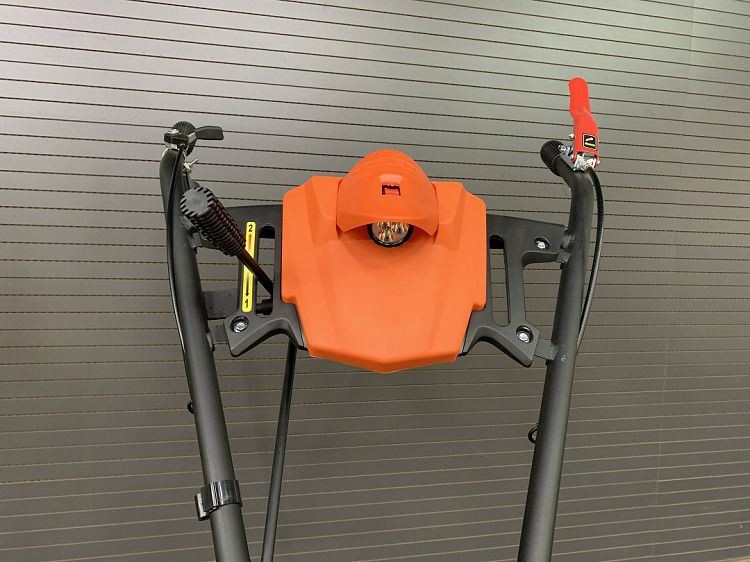 handle with toolbox(001)